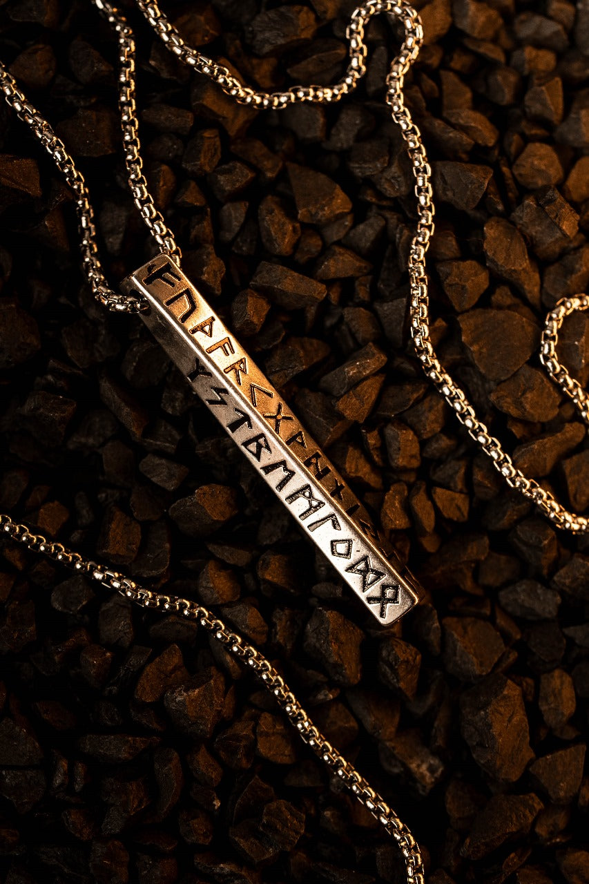 Collar Latin Plateado